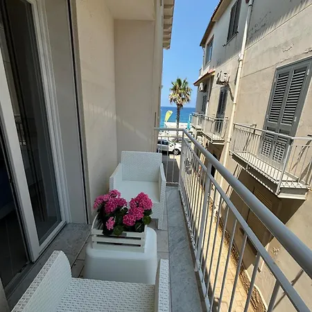 Apartment Affaccio Sul Mare Capo d'Orlando